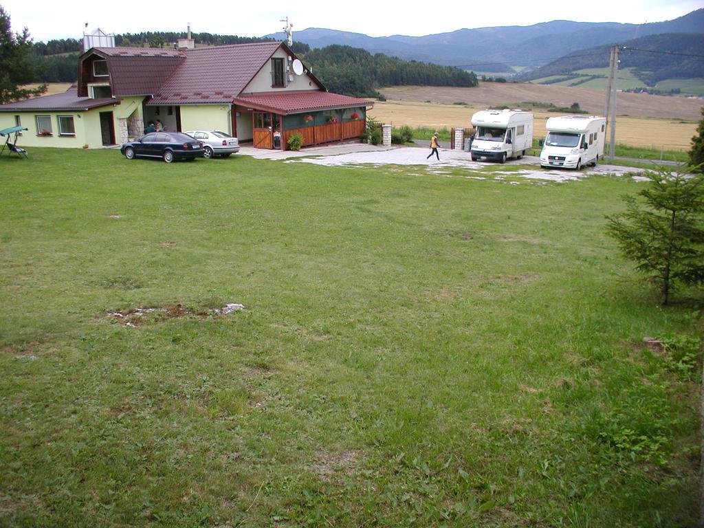 Отель Penzion Drevenik Спишске-Подградье Экстерьер фото